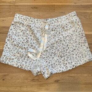 Live Well Lounge Fuzzy Soft Animal Print Tie Waist Loungewear Shorts Women’s XL